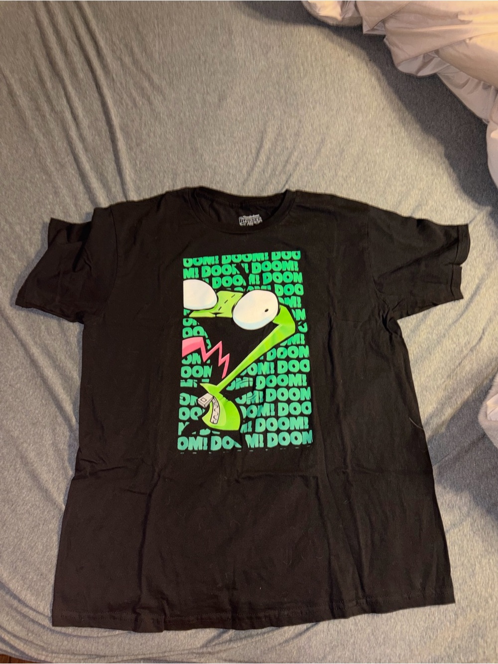 Invader Zim Black Short-Sleeve Tee with Green Character Graphic